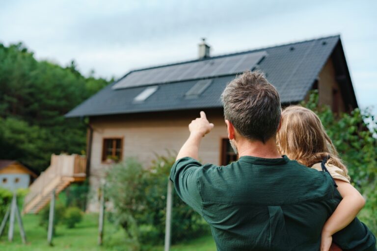 benefits of going solar for homeowners